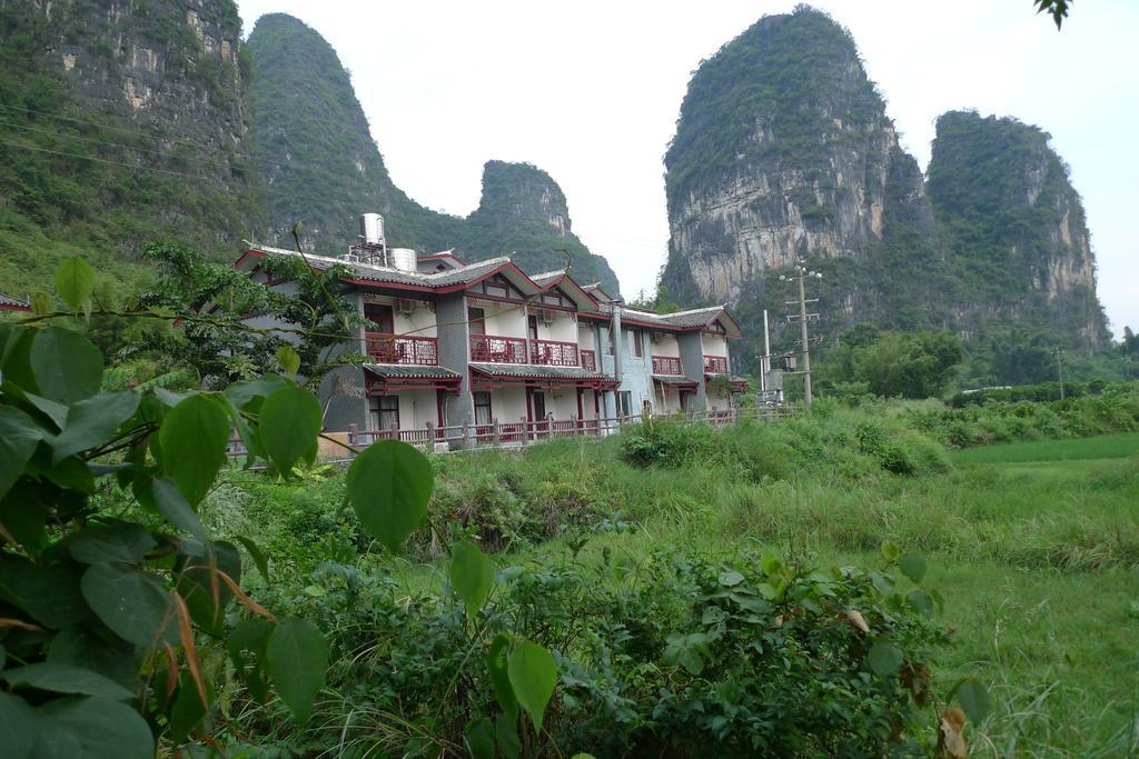 Hôtel Dragon River Retreat à Yangshuo Extérieur photo